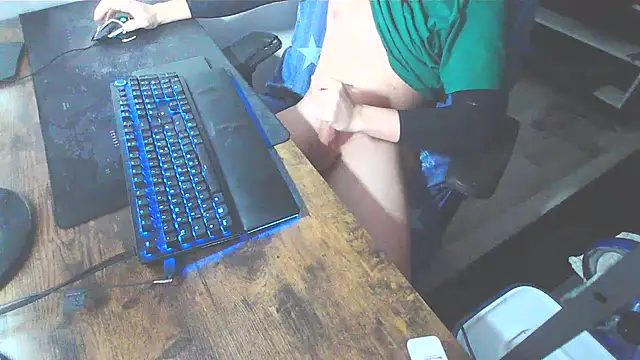 WouldLovetoFuckYou666 online show from 02/23/26, 07:03