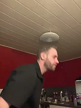 Snapshot of privat-official chatting on 01/31/25, 09:05 privat-official online show from 01/31/25, 09:05