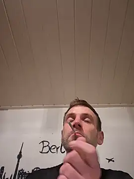 Snapshot of privat-official chatting on 10/02/25, 08:34 privat-official online show from 10/02/25, 08:34