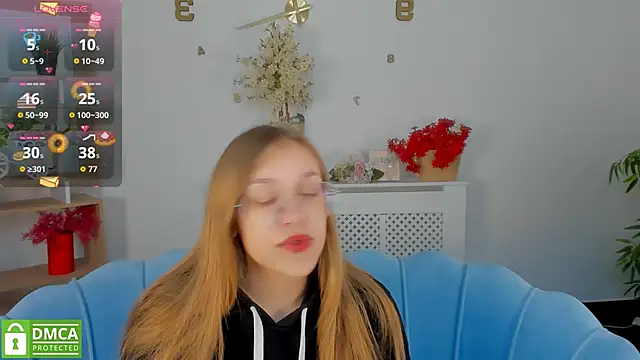 LayriantaVee online show from 10/07/25, 06:14