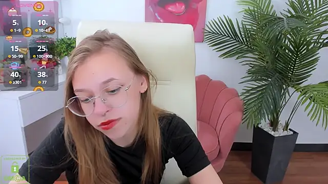 LayriantaVee online show from 09/22/25, 06:19