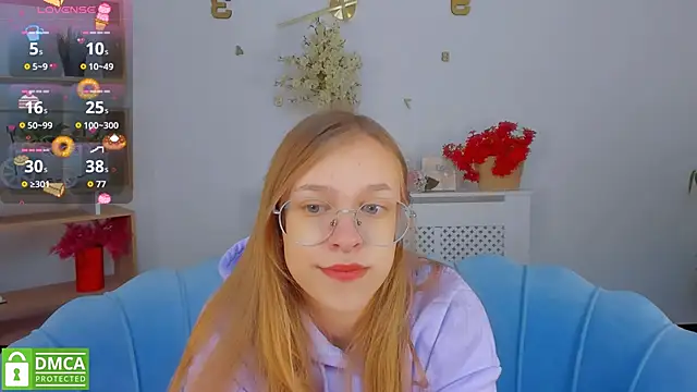 LayriantaVee online show from 10/02/25, 06:17