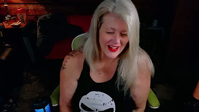 AliceHarlot online show from 11/30/25, 05:41