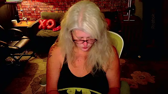AliceHarlot online show from 02/19/26, 05:48