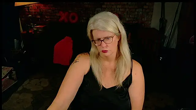 AliceHarlot online show from 05/19/26, 11:34