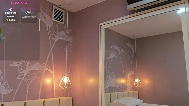 Sensual Sophie  online show from 10/02/25, 10:18