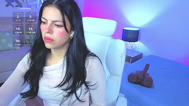 Eliie Ruizz online show from 02/13/26, 04:34