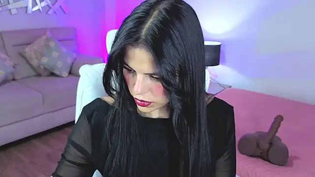 Snapshot of Eliie_Ruizz chatting on 05/16/26, 04:44 Eliie Ruizz online show from 05/16/26, 04:44