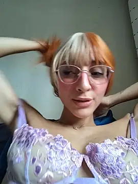 Dani pegin online show from 05/11/26, 02:45