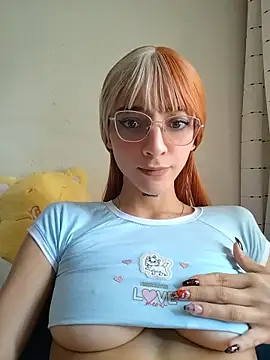 Snapshot of Dani_pegin chatting on 06/25/26, 12:54 Dani pegin online show from 06/25/26, 12:54