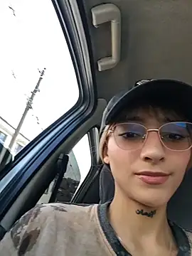 Dani pegin online show from 03/29/26, 02:19