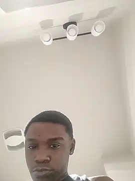 Snapshot of TransboyJay chatting on 09/18/25, 03:59 TransboyJay online show from 09/18/25, 03:59