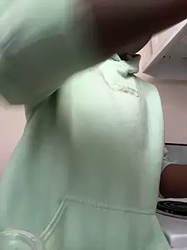 Snapshot of TransboyJay chatting on 11/18/25, 06:00 TransboyJay online show from 11/18/25, 06:00