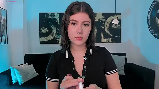 Snapshot of AmberFarrell chatting on 09/18/25, 08:12 AmberFarrell online show from 09/18/25, 08:12