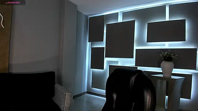 AmberFarrell online show from 10/27/25, 07:59