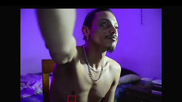 Snapshot of villanocat chatting on 02/10/25, 04:19 villanocat online show from 02/10/25, 04:19