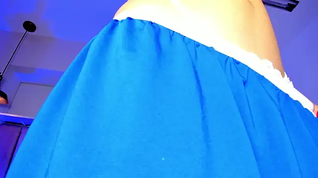 Snapshot of shysweets chatting on 09/19/25, 12:53 shysweets online show from 09/19/25, 12:53