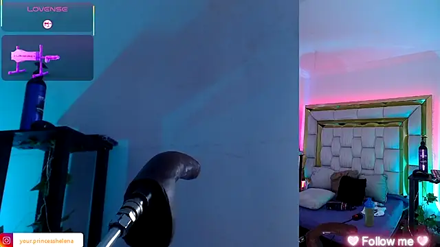 Princess Helena online show from 11/21/25, 01:48