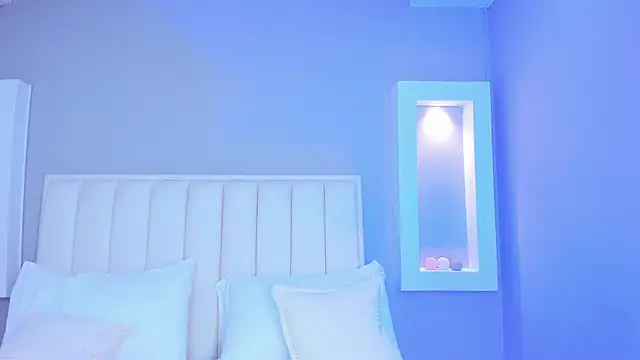 HannaPaola online show from 11/07/25, 10:35