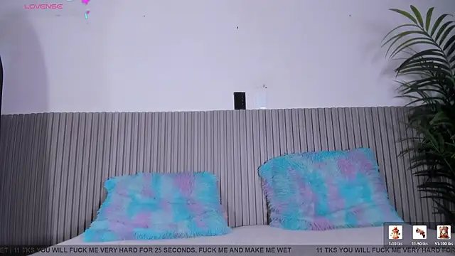 valentina lux online show from 03/21/26, 07:07