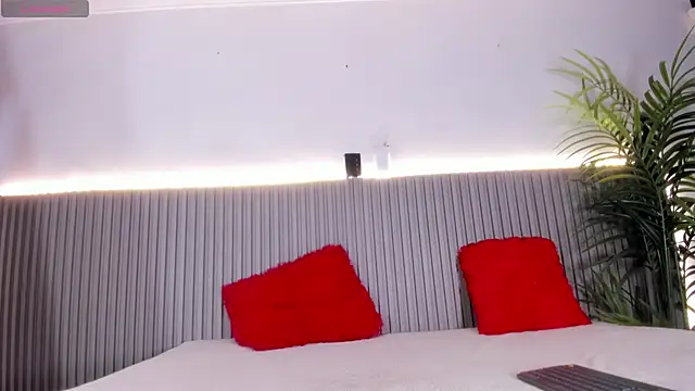 valentina lux online show from 03/26/26, 07:12