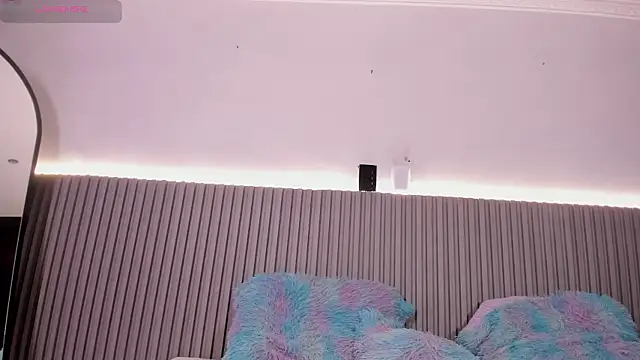 valentina lux online show from 01/05/26, 07:06