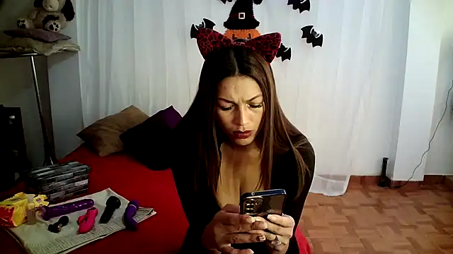 Hanna Charming online show from 10/09/25, 06:08