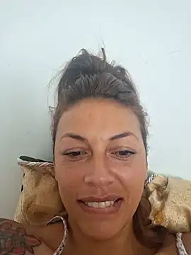Hanna Charming online show from 04/19/26, 03:13