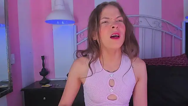 Liah Grey8 online show from 10/11/25, 09:27