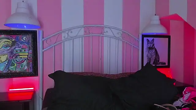 Liah Grey8 online show from 11/15/25, 09:19