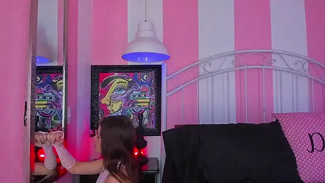 Liah Grey8 online show from 10/15/25, 02:03