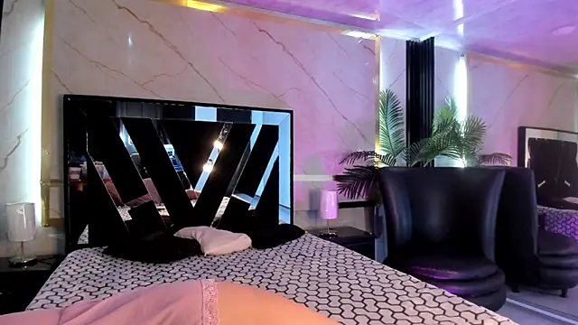 Eli Sanders online show from 12/04/25, 02:43