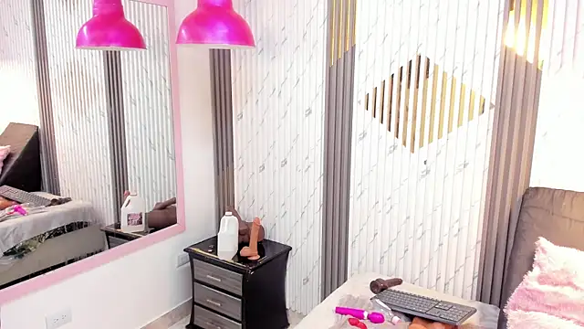 KatherynVidal online show from 10/19/25, 05:05