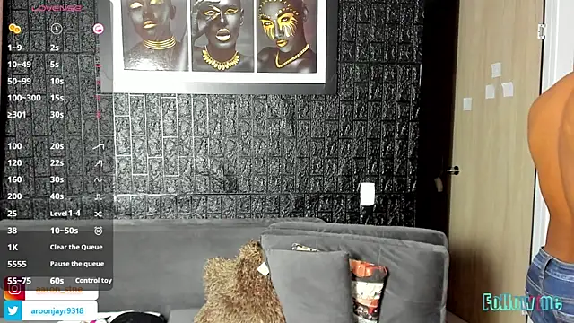 Aaron ST online show from 09/28/25, 09:05