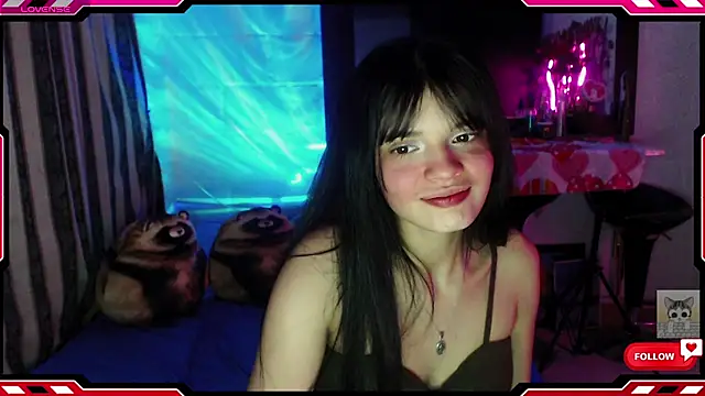 Sarahgin online show from 10/23/25, 07:56