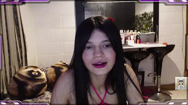 Sarahgin online show from 01/12/25, 01:37