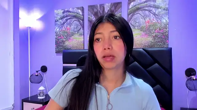 KimberlyVillaLobos online show from 12/03/25, 11:31