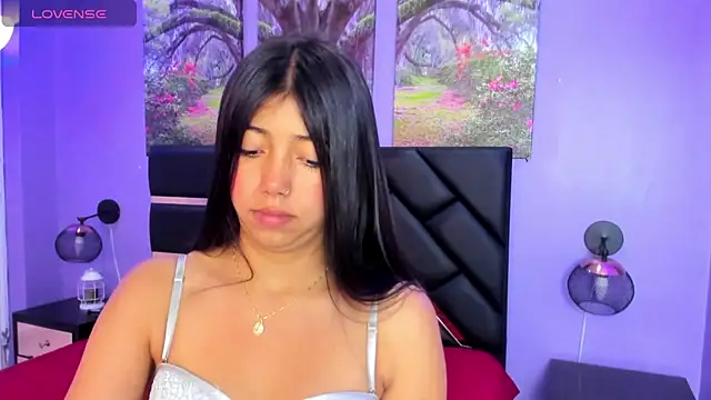 Snapshot of KimberlyVillaLobos chatting on 09/10/25, 01:32 KimberlyVillaLobos online show from 09/10/25, 01:32