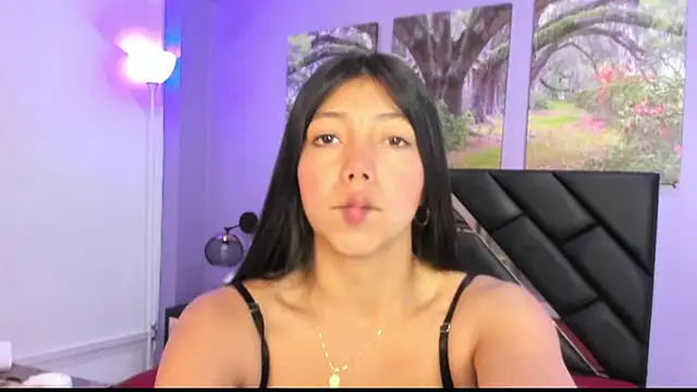 Snapshot of KimberlyVillaLobos chatting on 09/26/25, 12:45 KimberlyVillaLobos online show from 09/26/25, 12:45
