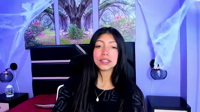 KimberlyVillaLobos online show from 11/01/25, 11:59