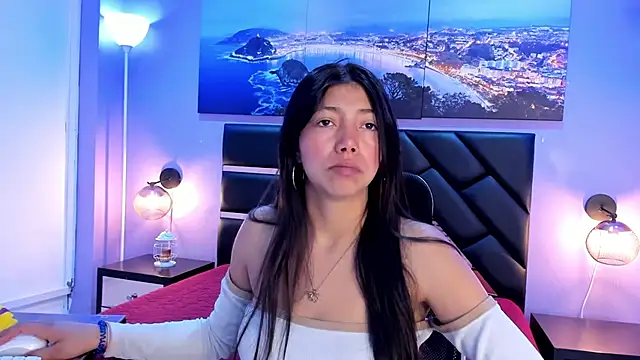 KimberlyVillaLobos online show from 04/13/26, 11:36