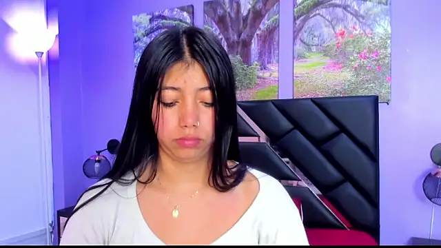Snapshot of KimberlyVillaLobos chatting on 09/19/25, 01:59 KimberlyVillaLobos online show from 09/19/25, 01:59
