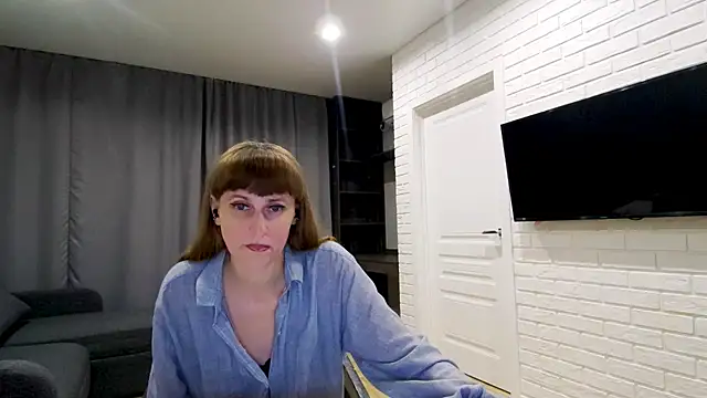 Snapshot of Daniella_Lorente chatting on 05/13/26, 10:39 Daniella Lorente online show from 05/13/26, 10:39