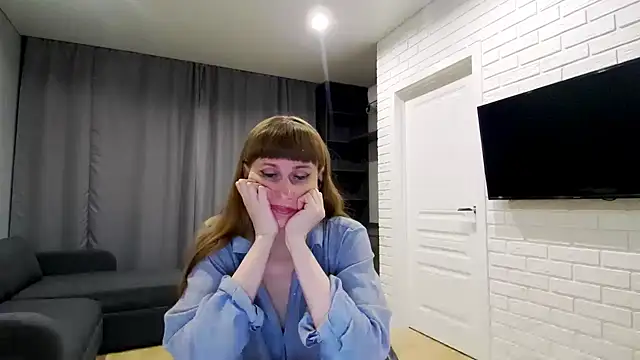 Snapshot of Daniella_Lorente chatting on 05/15/26, 11:36 Daniella Lorente online show from 05/15/26, 11:36