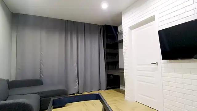 Daniella Lorente online show from 12/01/25, 02:56