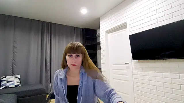 Daniella Lorente online show from 03/12/26, 10:58