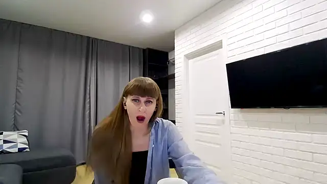 Daniella Lorente online show from 03/10/26, 11:31