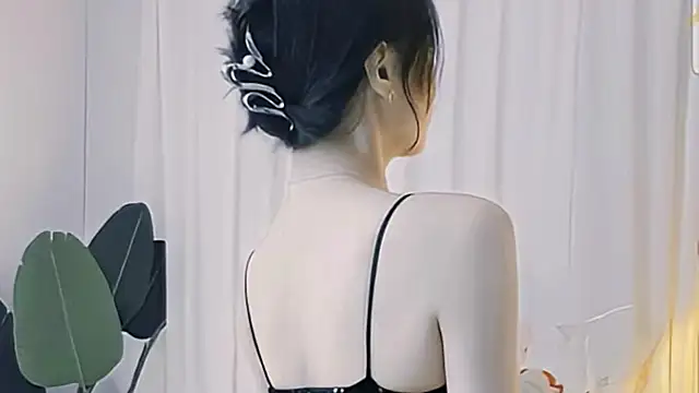 Roseonly  online show from 06/14/26, 01:34