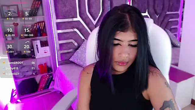 AliceWalker 11 online show from 03/14/25, 07:44