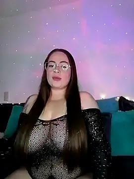 soofy   online show from 11/12/25, 03:10